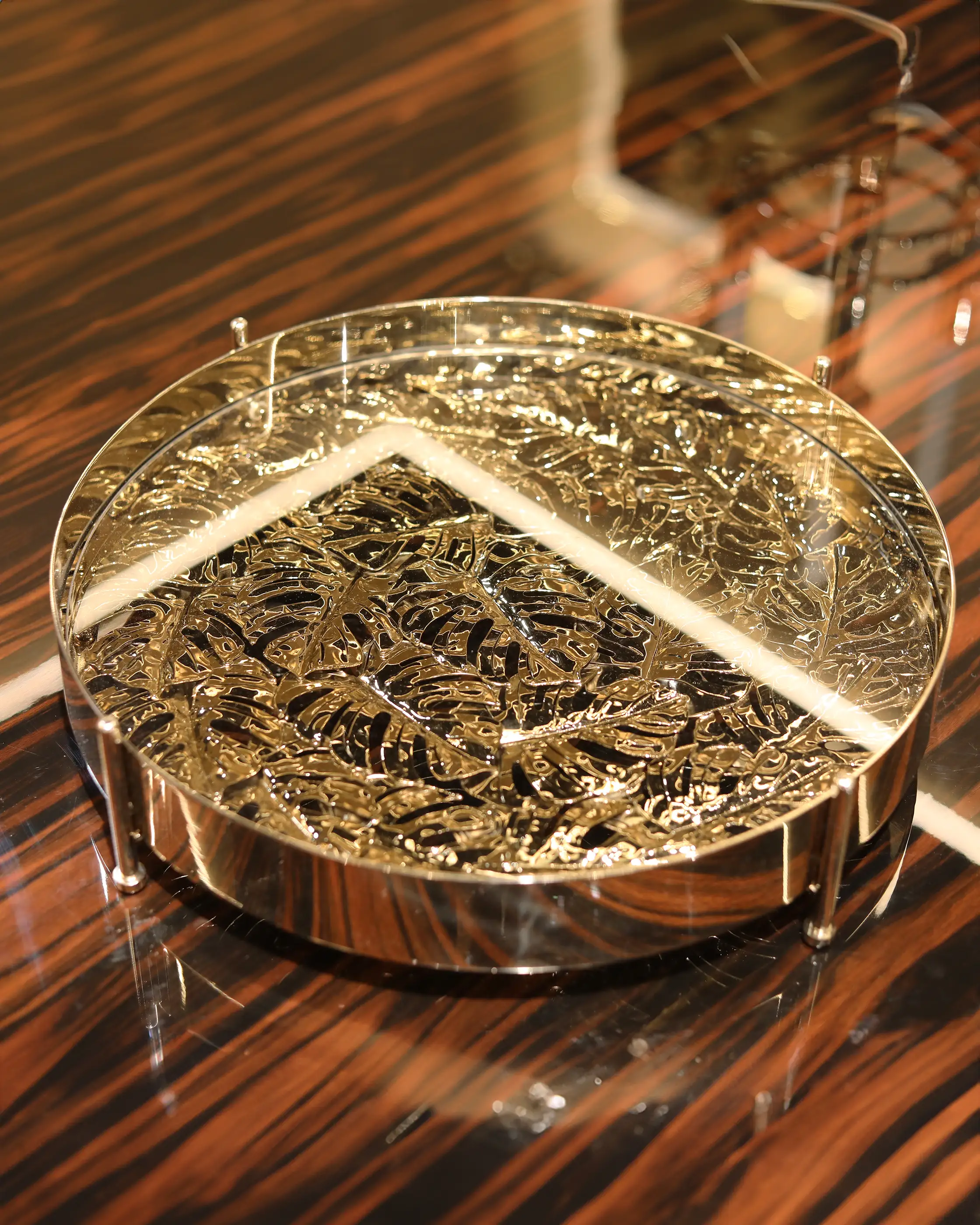 /storage/castro interiors rainforest tray