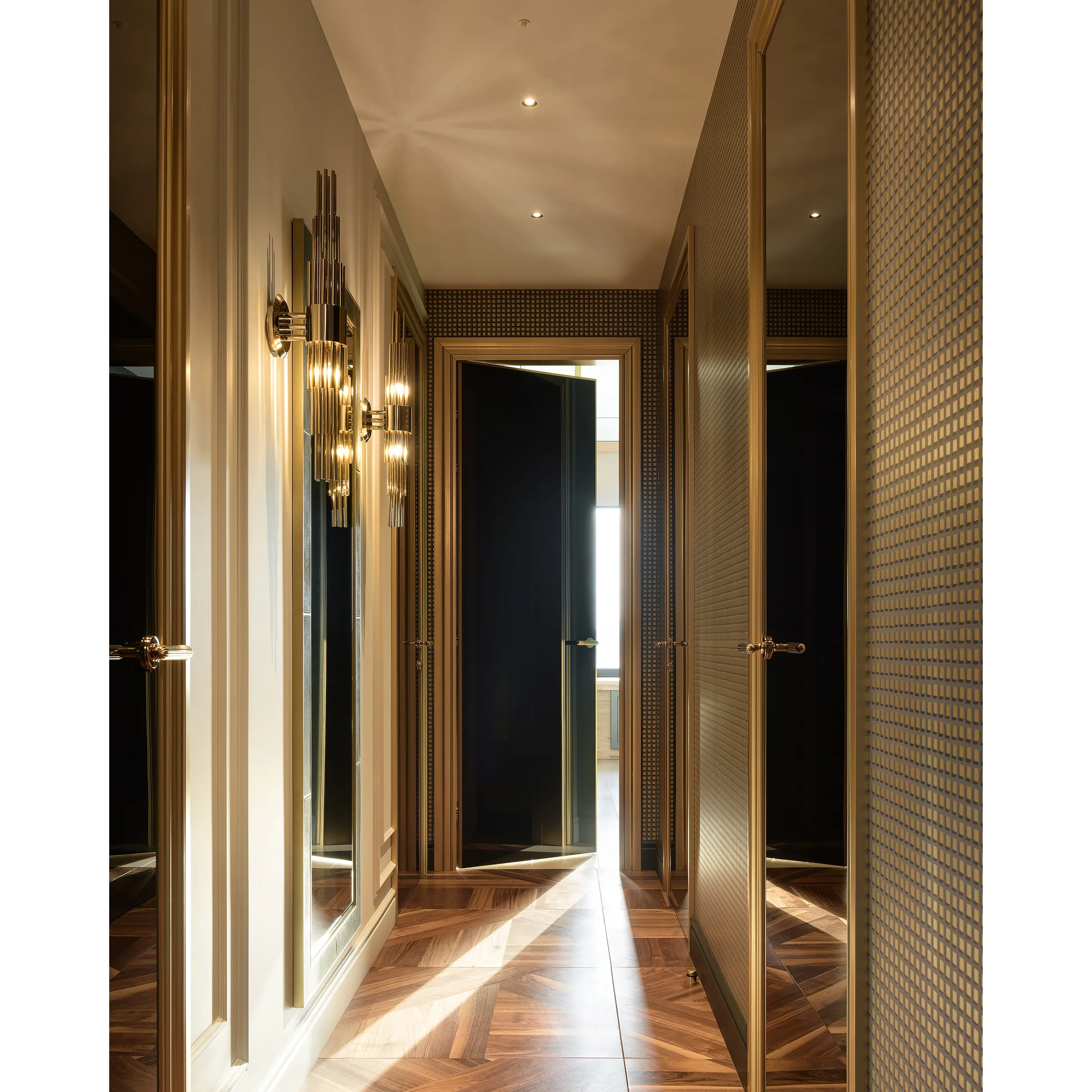 /storage/castro lighting streamline wall light