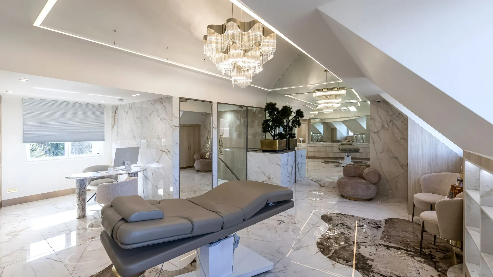 /storage/where-light-meets-beauty-in-london-beauty-empire-clinic-cle-de-maison