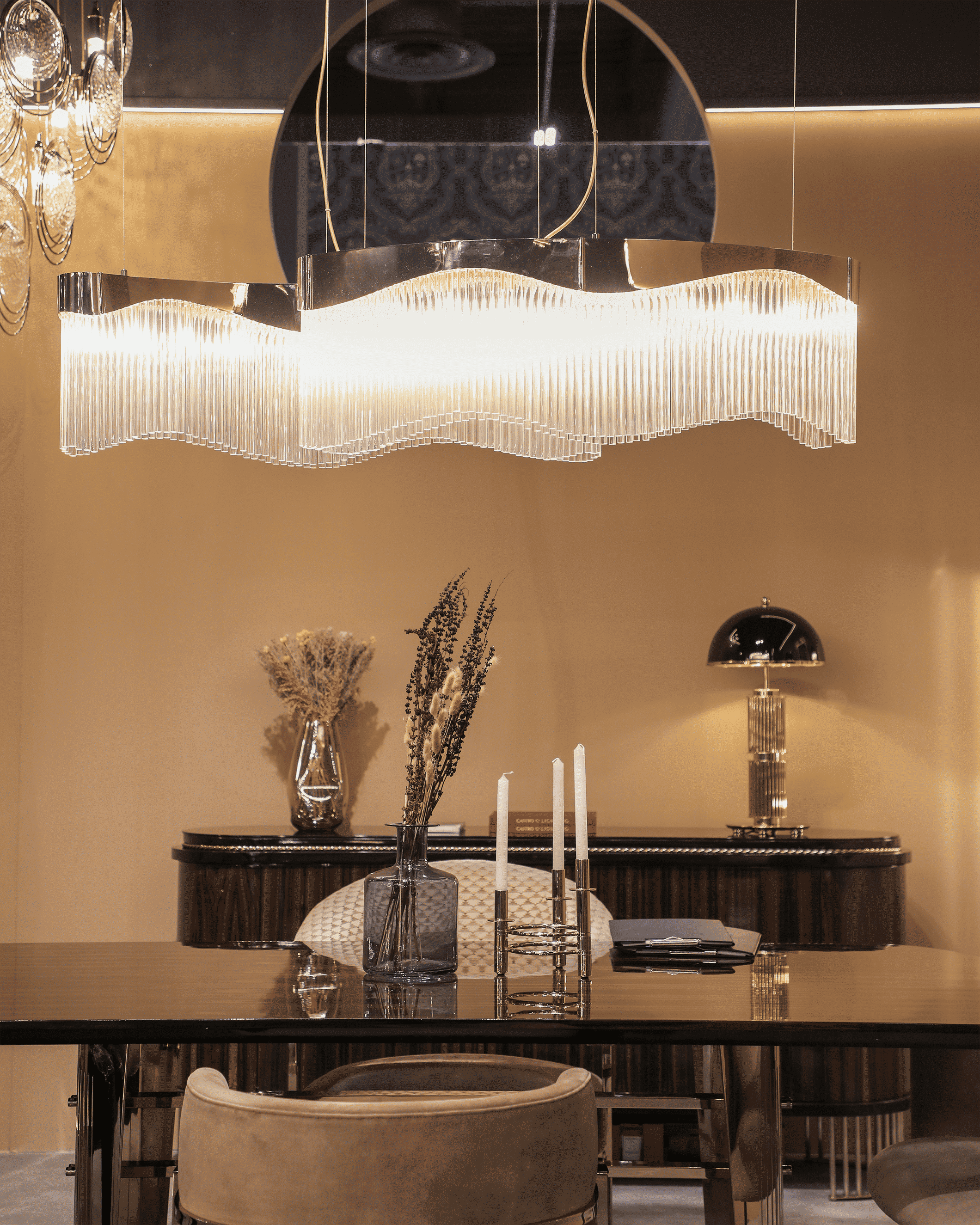 /storage/Luxury brass suspension with fluid curved design and customizable features, offering elegant modern lighting with a sense of movement.