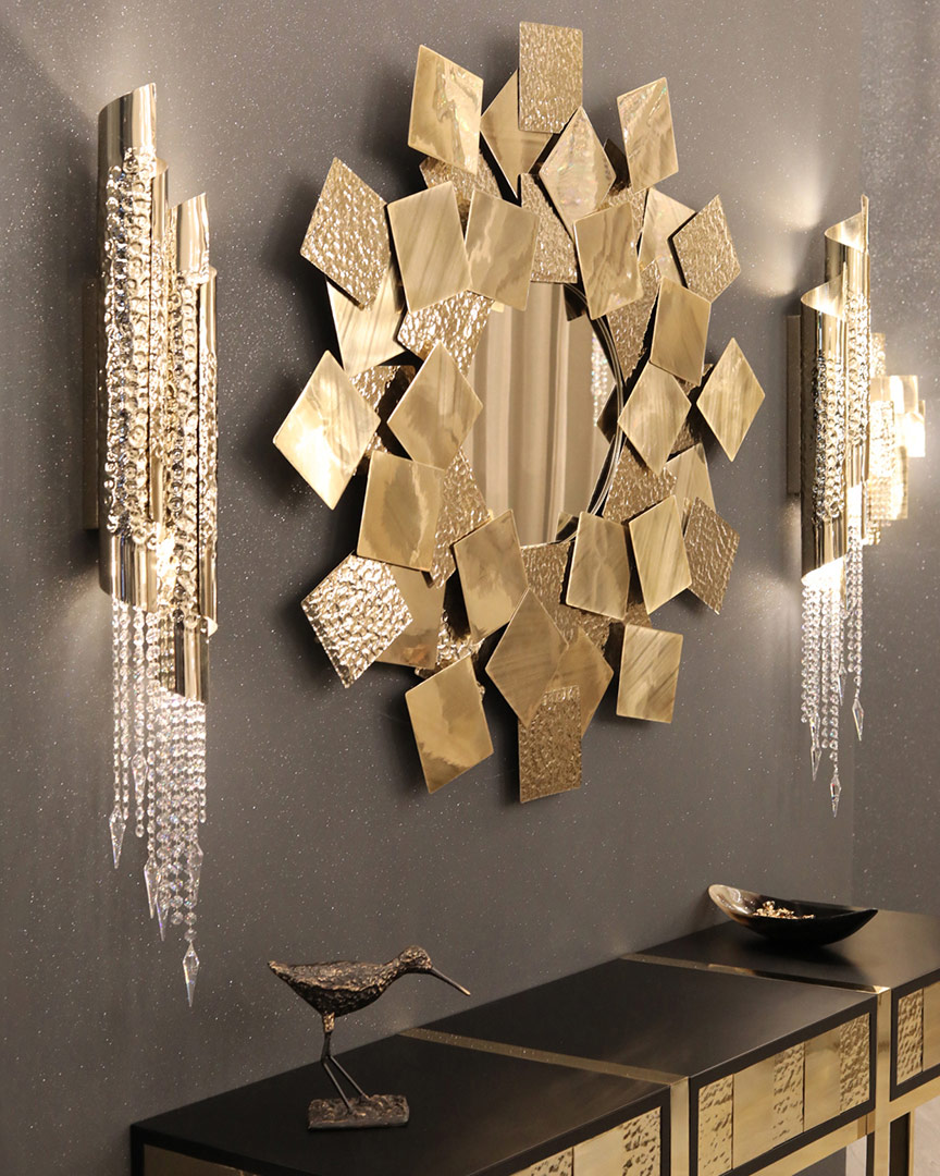 /storage/Luxury brass Mondrian mirror in gold-plated brass with brushed and hammered finishes.