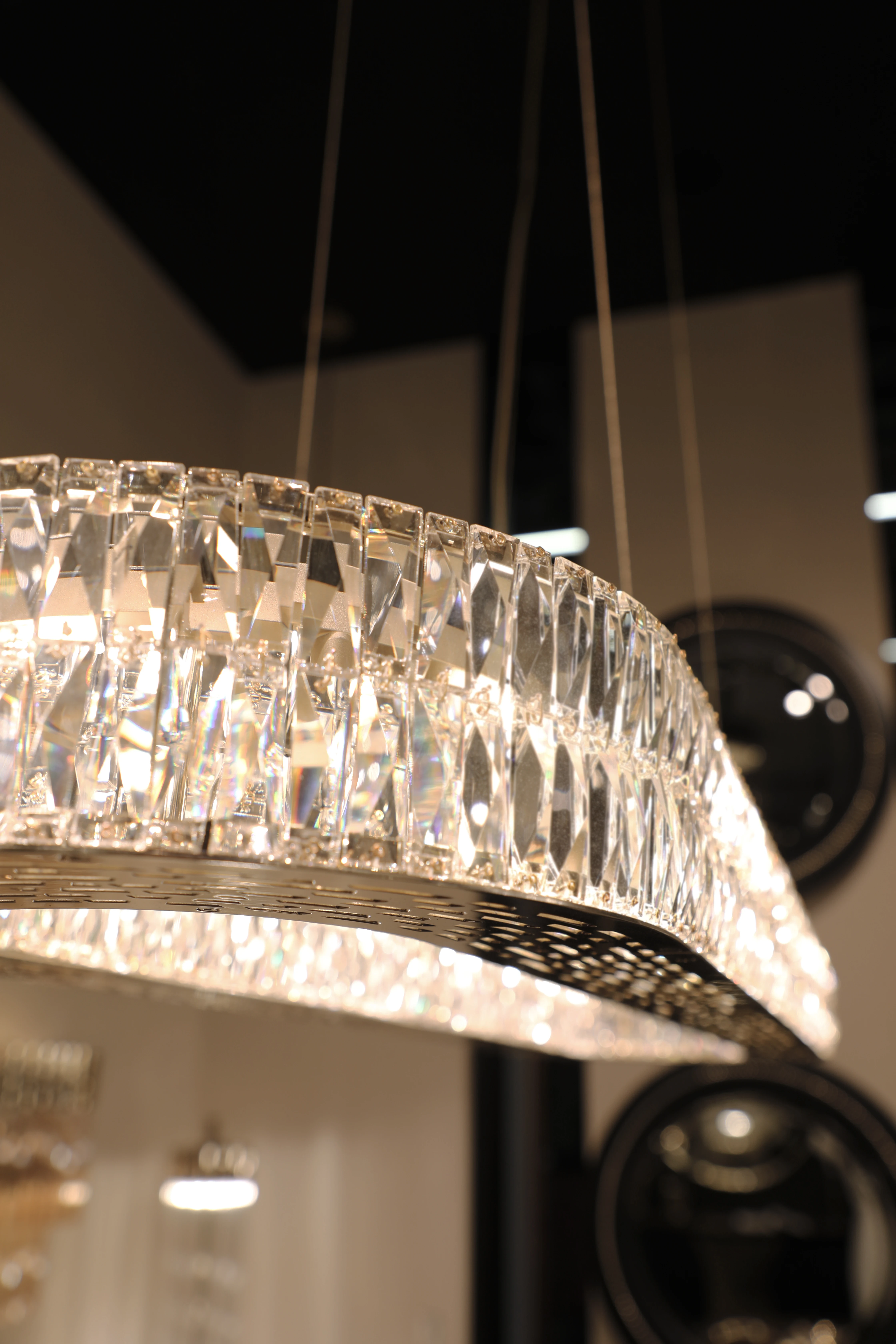 /storage/Luxury brass crystal snooker suspension with layered crystal design inspired by the glow of stars