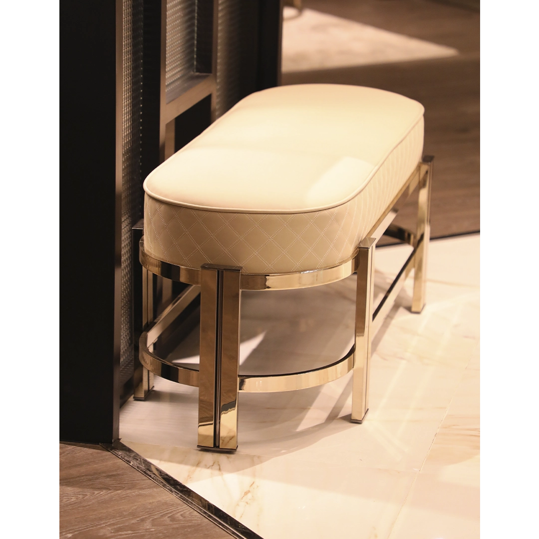 /storage/MARIE BENCH CASTRO INTERIORS